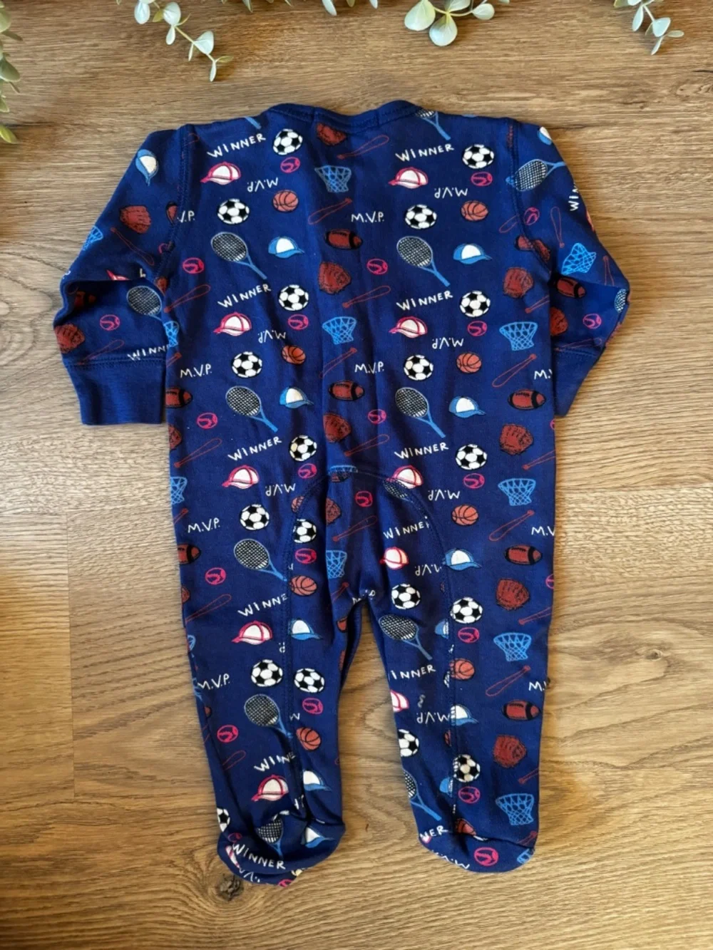 6-Piece Baby Boy Clothing Bundle 0-6M Bodysuits Romper Sleeper Uniqlo Cat & Jack